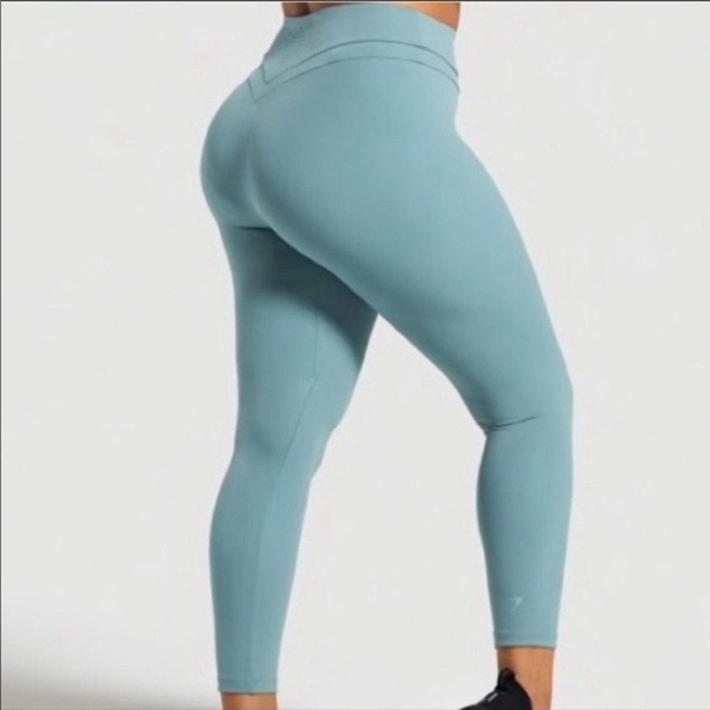 Whitney Simmons x Gymshark V1 Leggings SZ M